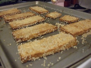 Sesame seeds make it crunchy.